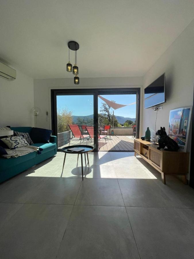 Superbe Appartement Sur Le Port, Jacuzzi, Piscine Порто-Веккьо Экстерьер фото